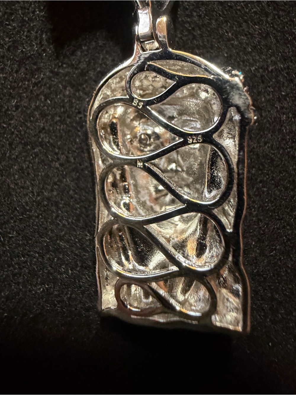 Jesus sterling silver 0.16 moissanite pendant - Picture 8 of 9
